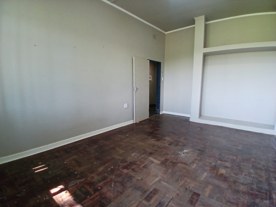 To Let Commercial Property for Rent in Waterval East North West